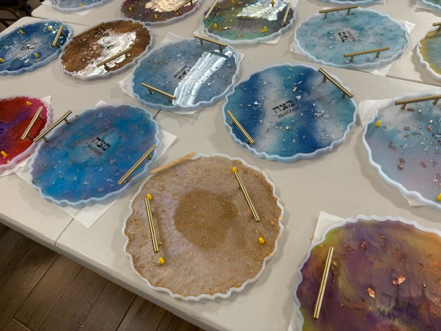 Resin Matzah Platter with handles