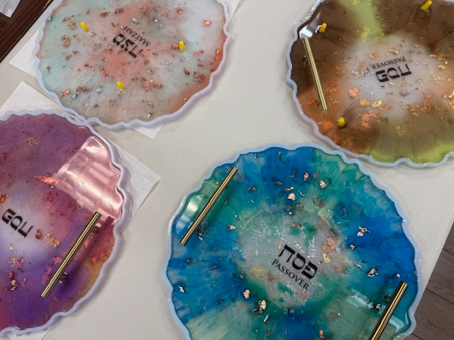 Resin Matzah Platter with handles